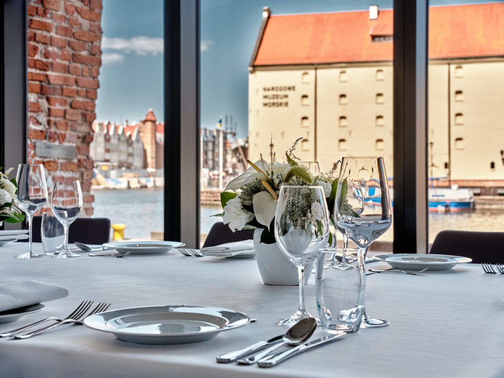 Holiday Inn Gdansk - City Centre By Ihg Dış mekan fotoğraf